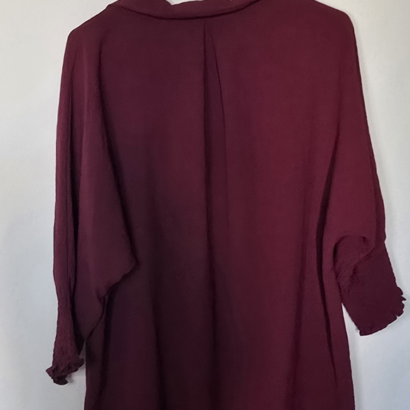 Dokotoo Burgundy Wine Red V-Neck Smocked Business Casual Boho Blouse New Medium - Picture 3 of 3